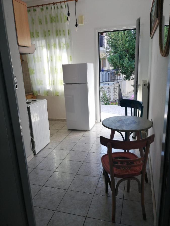 Alexander Apartments Nea Koutali エクステリア 写真