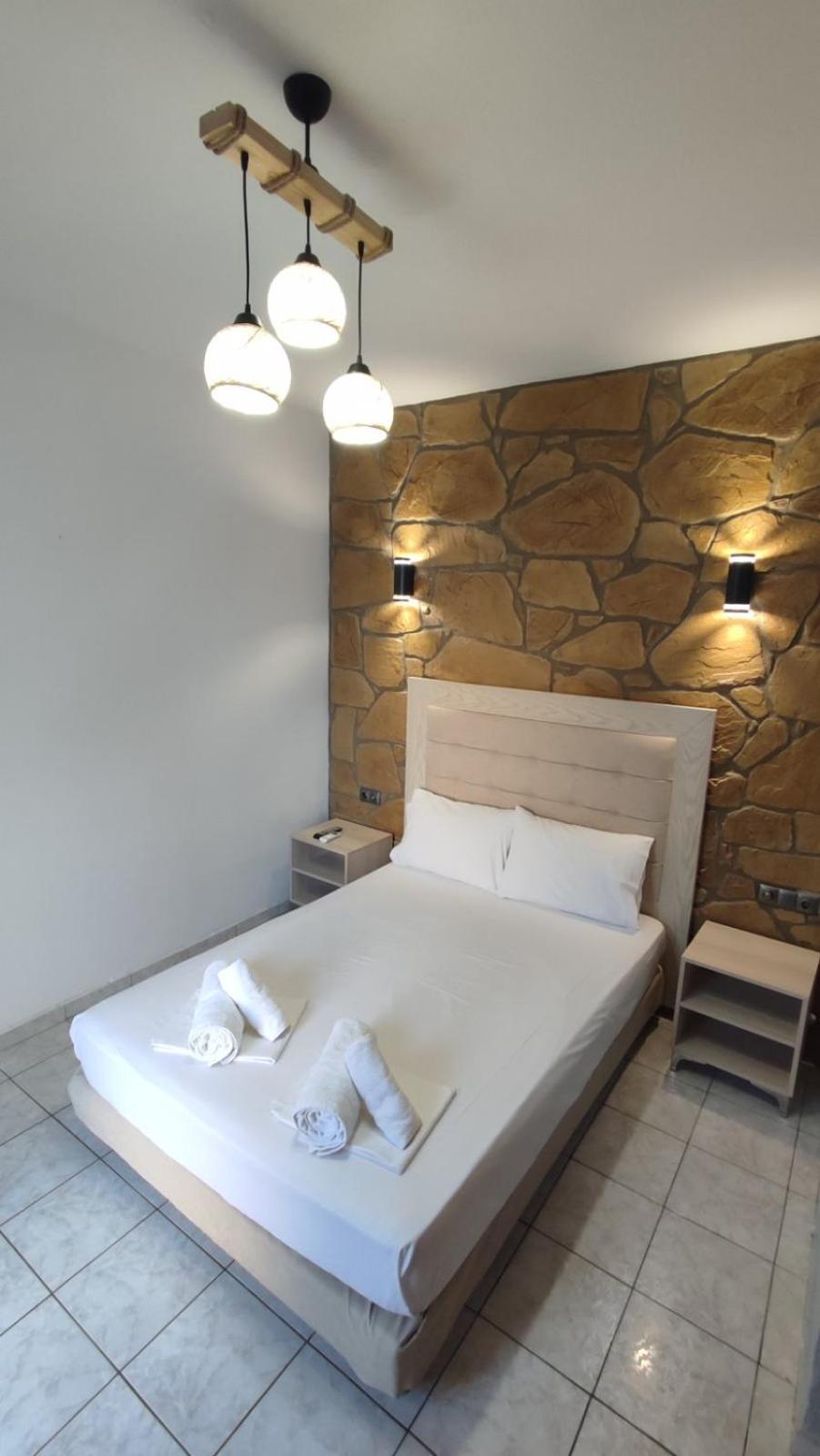 Alexander Apartments Nea Koutali エクステリア 写真
